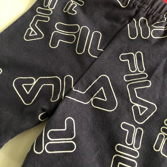 NWT Brand New FILA Girls Set (size 2T) - Picture 3 of 3